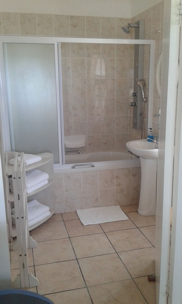 Oom Piet Self Catering Accomodation