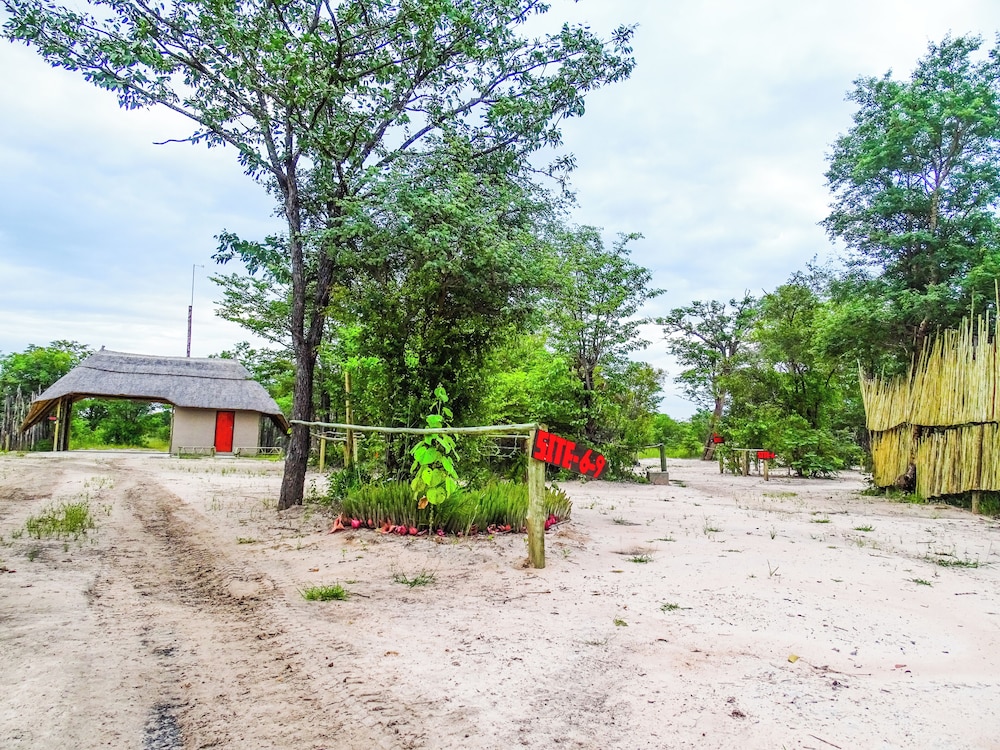 Chobe Mopani Forest Lodge & Camp site