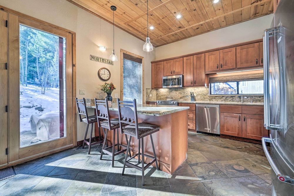 Lake Tahoe Vacations - Northstar Home: Shuttle to Ski Resort! - Property Image 32