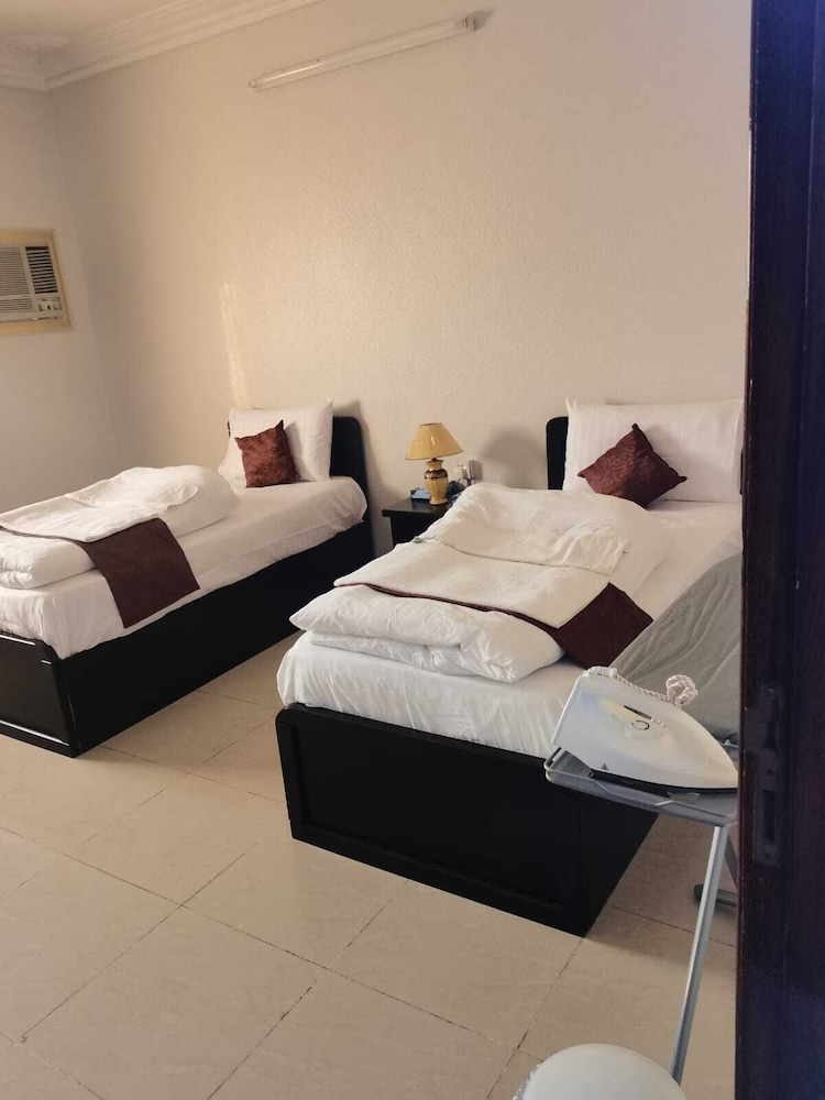 Al Eairy Furnished Apt Al Madinah 3