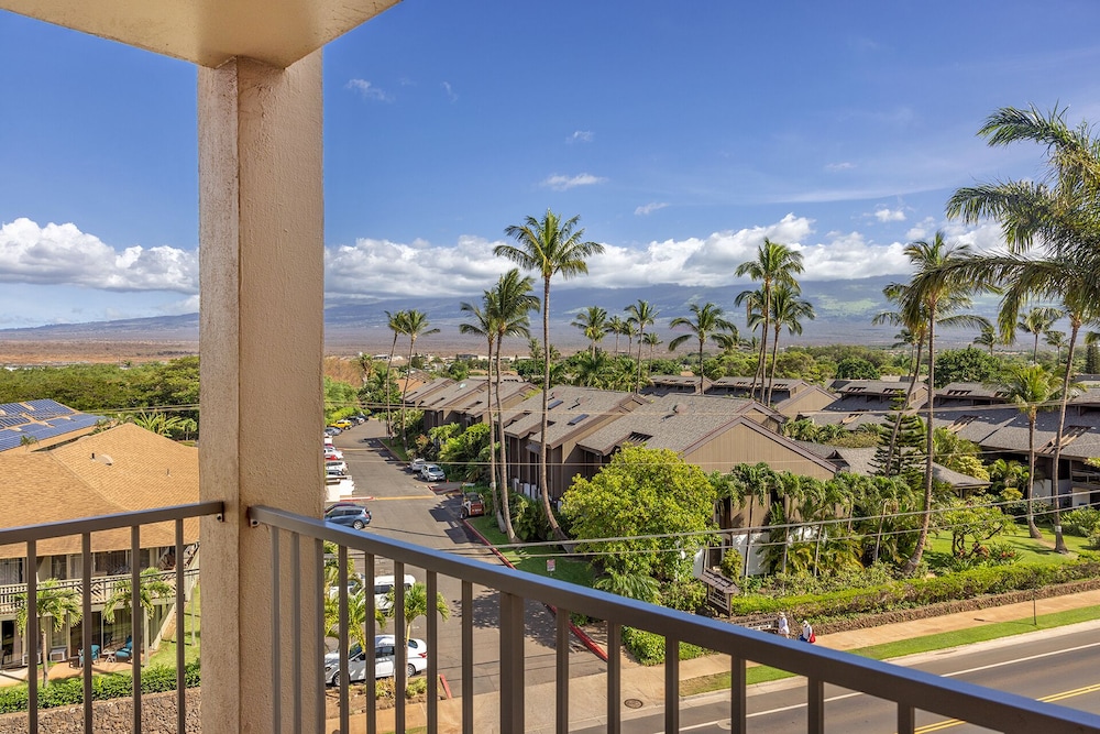 Oceanfront Modern & Elegant Vistas
