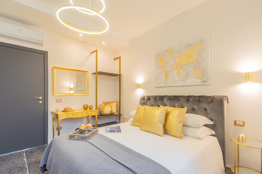 Como Dreams Apartments - Gold Suite