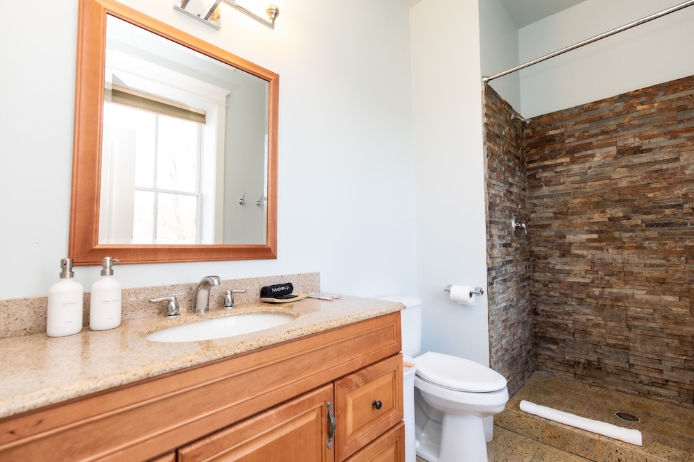 Furness Mansion - Property Image 42