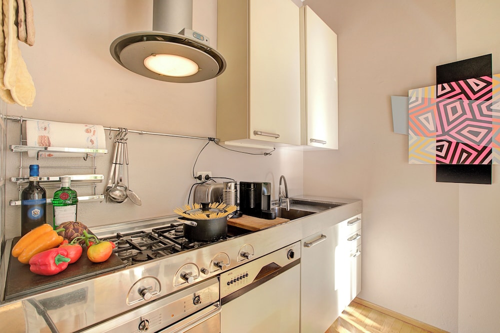 Zara Apartment in Villa Jejia