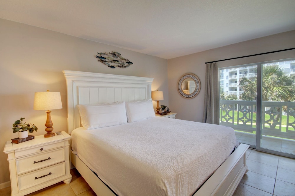 339 El Matador 2 Bedroom Condo