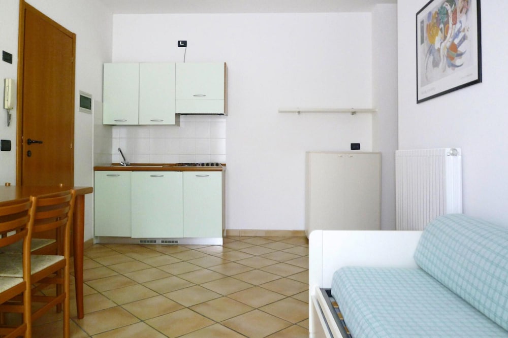 Apartment in Pietra Ligure photo 3