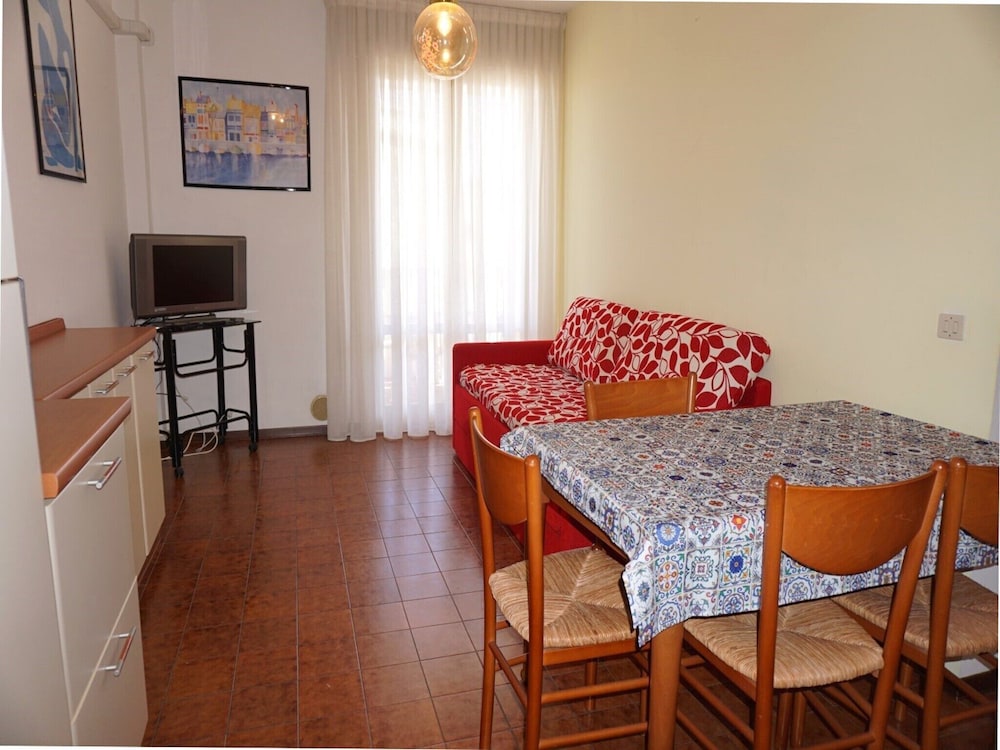 Great Apartment With Swimming Pool in a Good Location by Beahost Rentals view 2