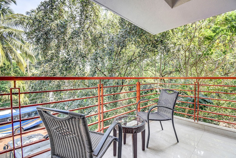 FabHotel Arotel Calangute Beach