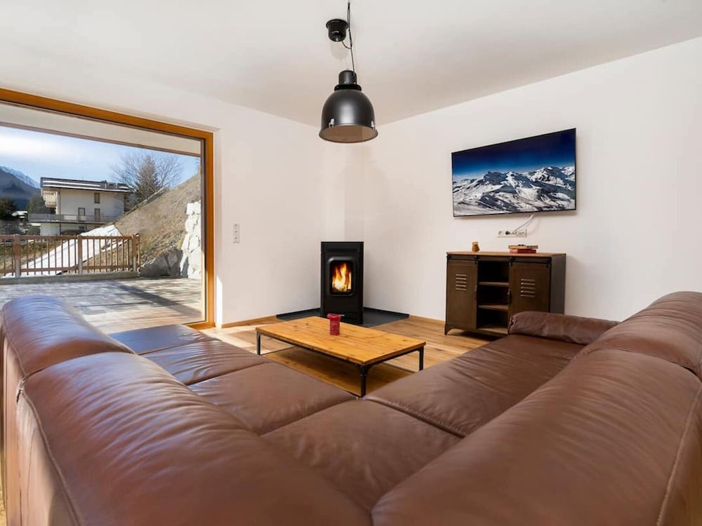 Exclusive Chalet With Sauna and Glacier View