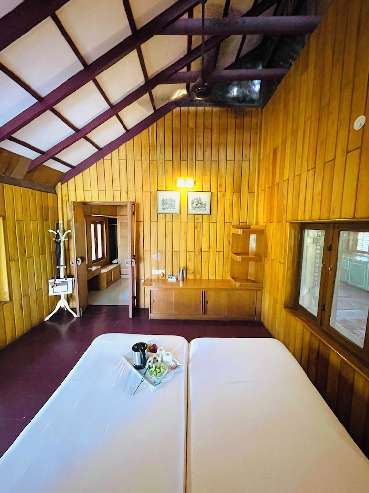 The Hideaway Hosur