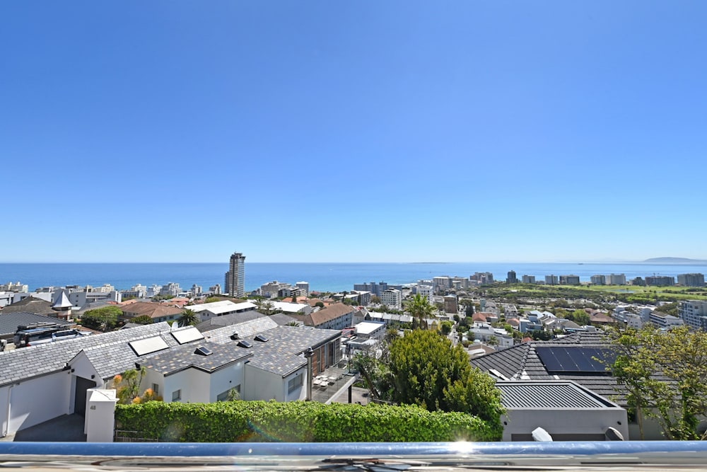 Spacious 3 Bedroom Villa BBQ Pool Ocean View