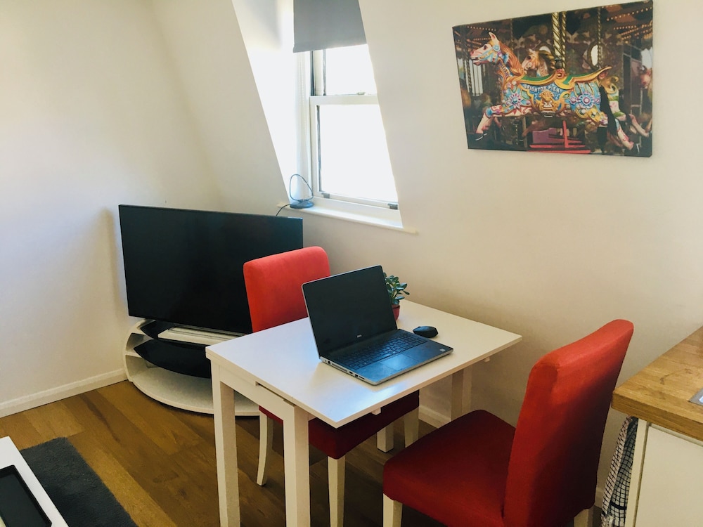 Self Contained one Bedroom Flat in the Heart of Brighton, Close to the Beach