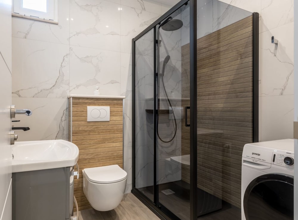 Adriatic Island Sea View Apartments