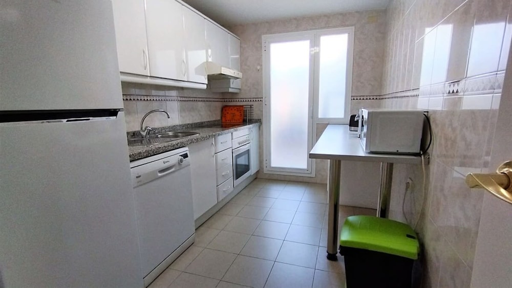 Standard 2 Bedroom Apartment F-3