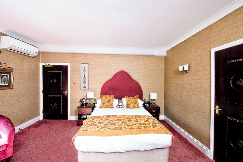 Langley Castle Hotel