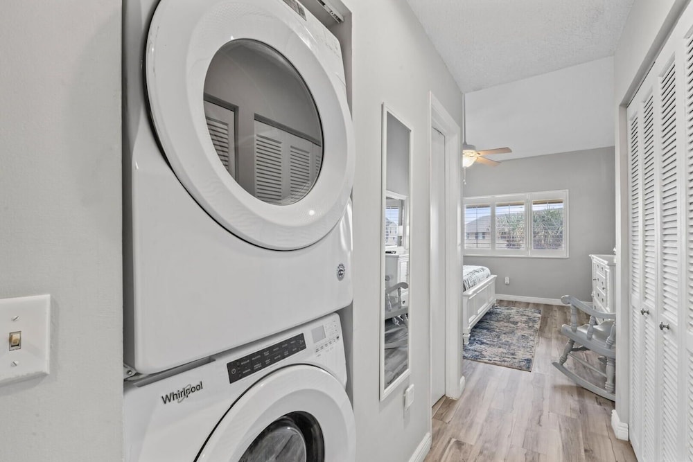 Blessed By The Sea Crescent Beach Activities 2 Bedroom Home