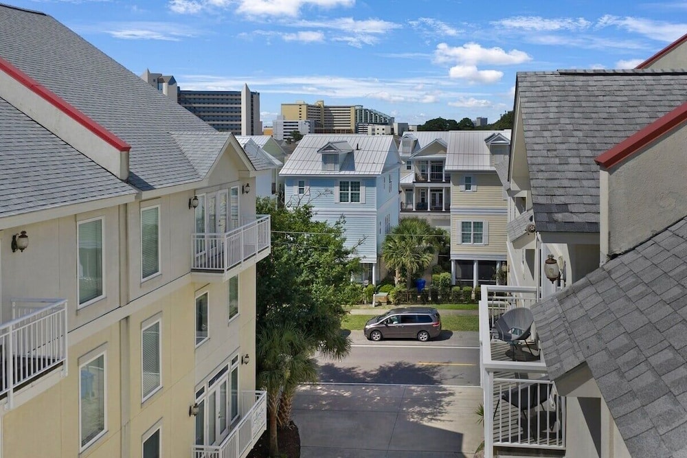 The Village At 74th 3 Bedroom Home