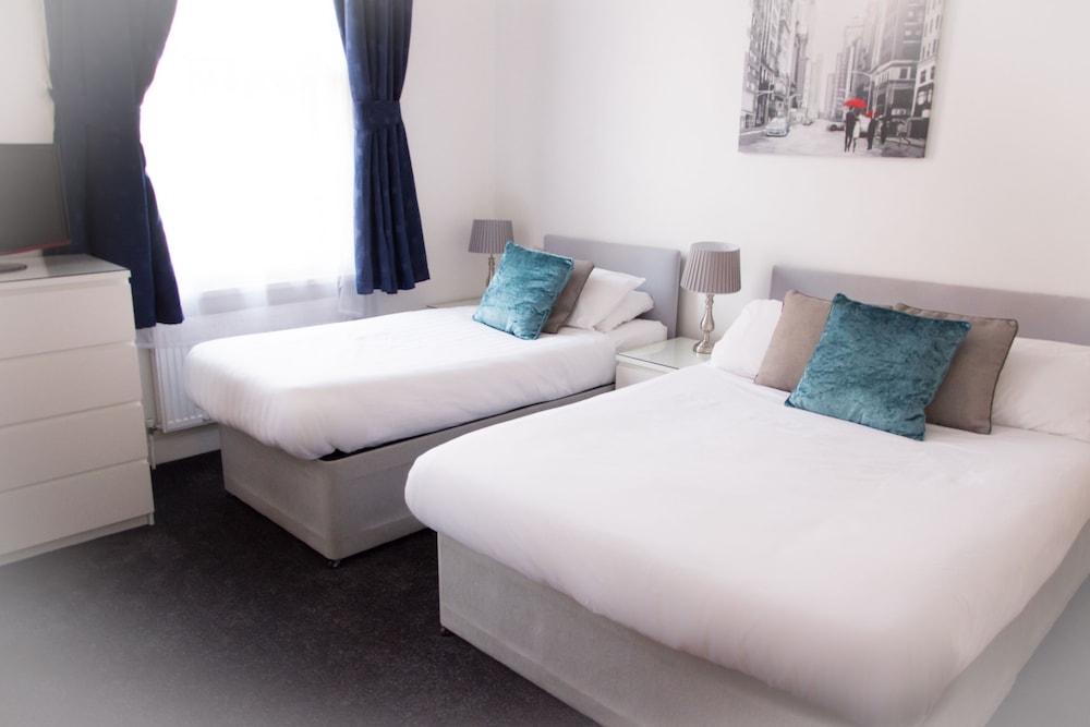 Castle Park Hotel view 4
