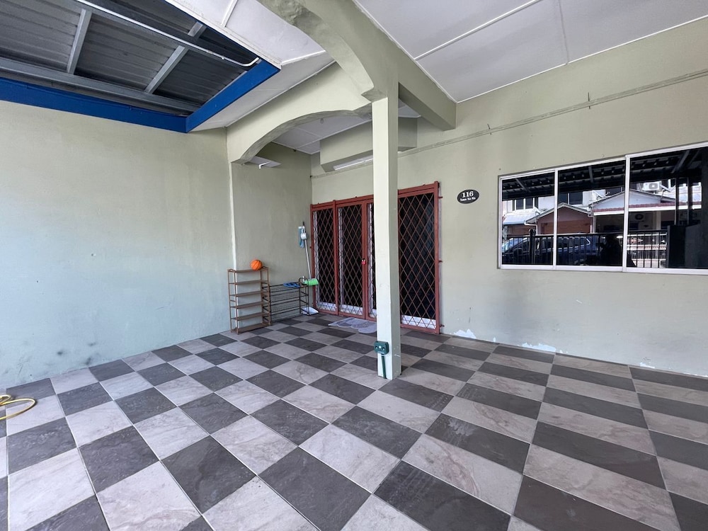 Stay&Smile bintulu homestay