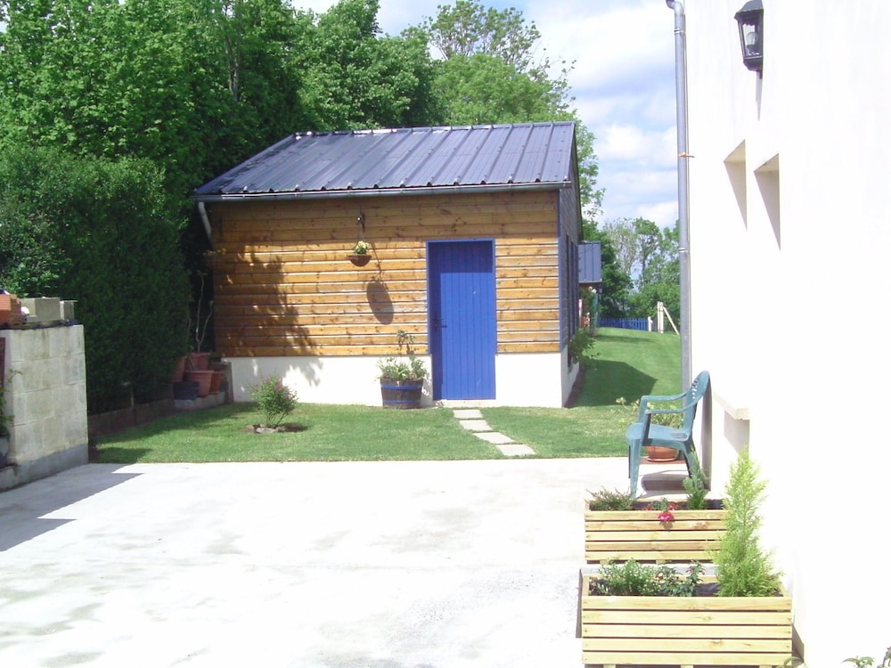 Photo 11