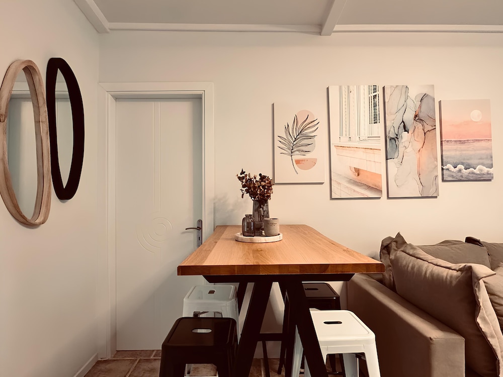 MG Cottage