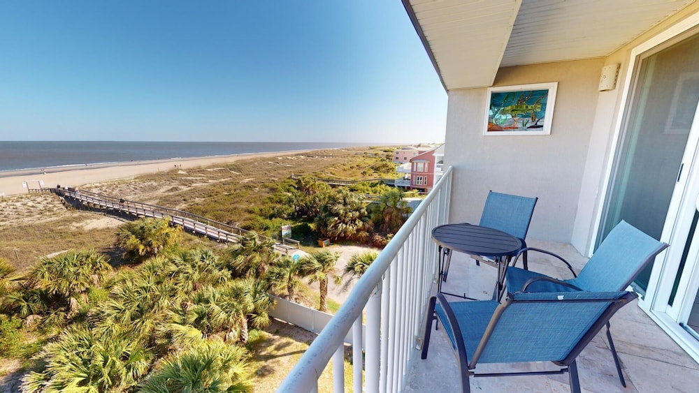 Beach House 2 by Tybee Vacation Rentals