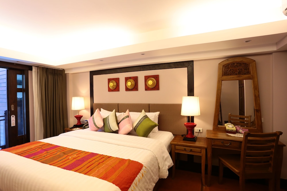 Viang Thapae Resort
