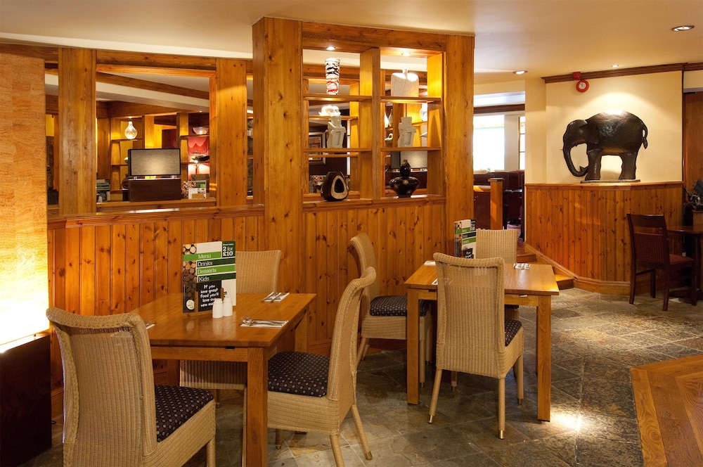 Premier Inn Cwmbran, photo 23
