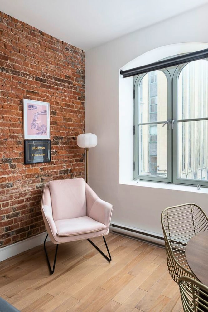 Le Merrill - Vieux Montréal - Image 2