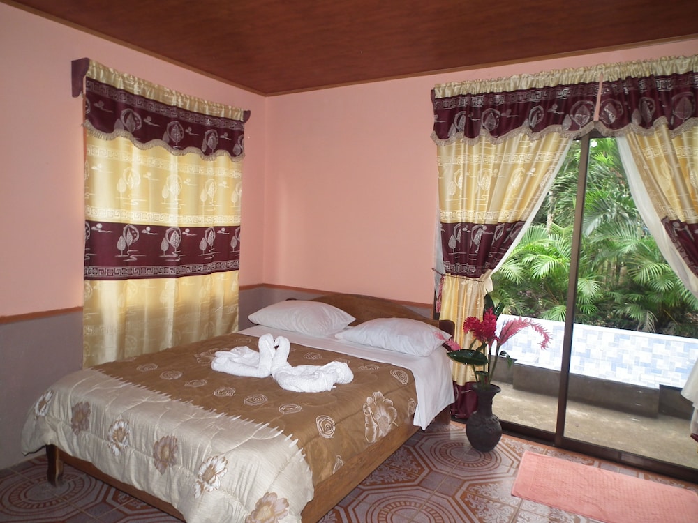 Hotel Valle Azul