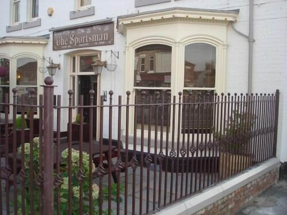 The Locomotion Hotel