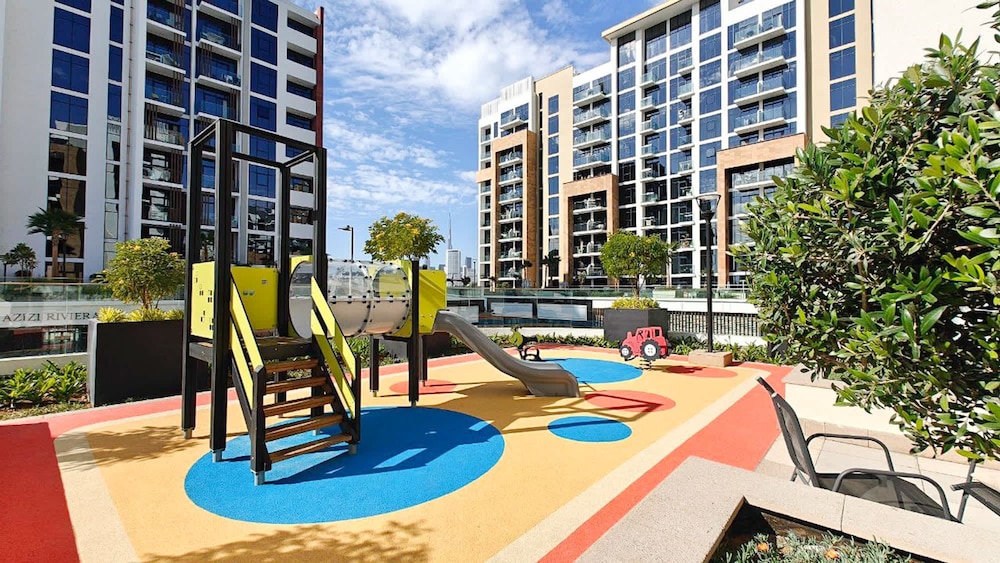 1 Bedroom and a Marvelous Flat in Azizi Riviera 26