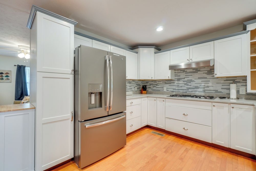 Horse-friendly Crossville Home! Golf, Hike & More!