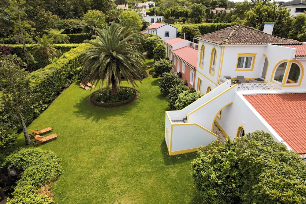 Azores Green Villas