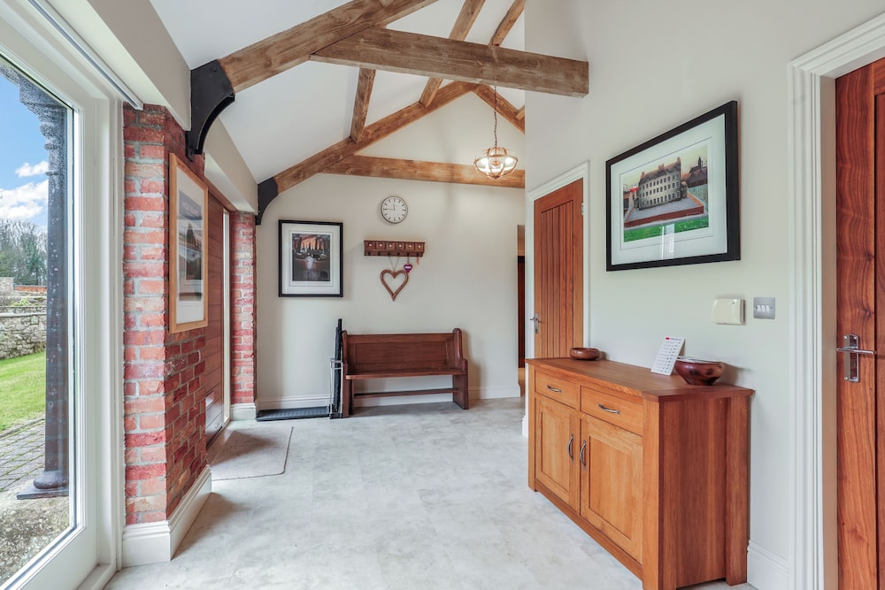 The Coach House - North East Escapes