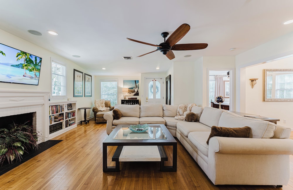 Coco Plum Cottage