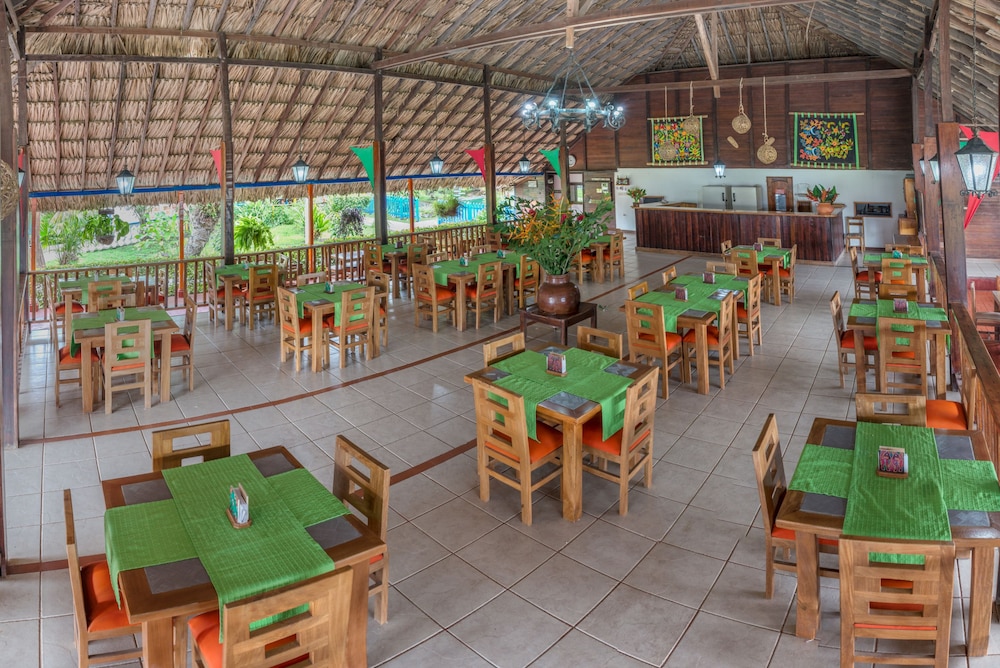 Tacarcuna Lodge