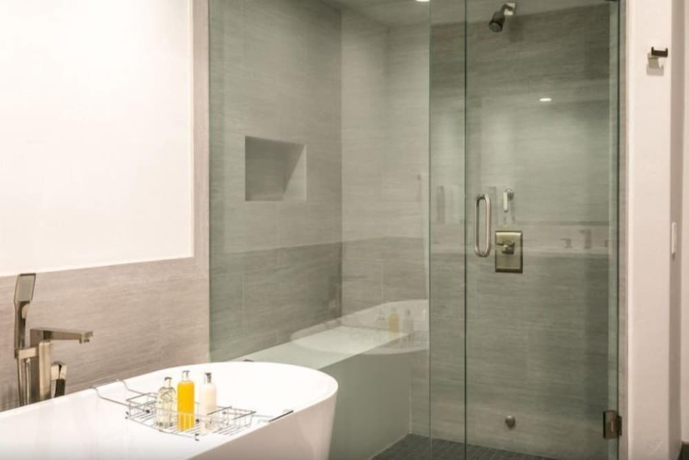 Vail_gore_creek_bergrose_5bd