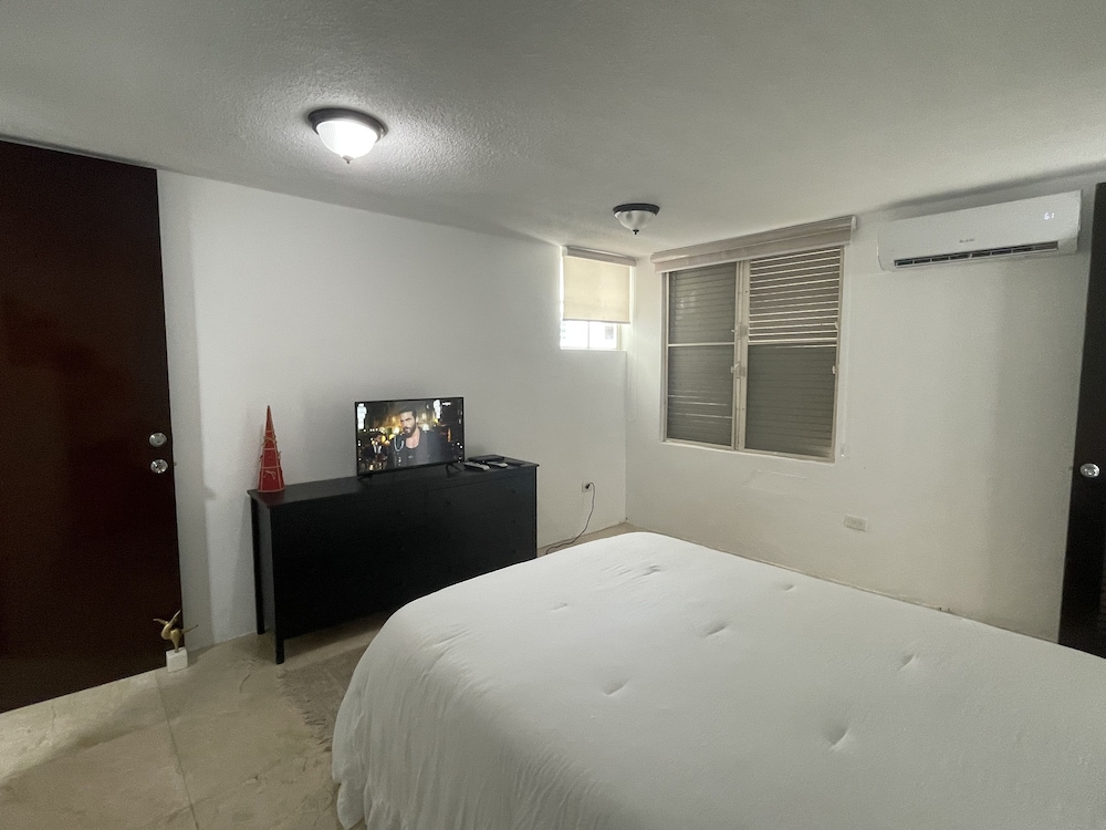 CasaMar 3 Bed 3 Bath With Pool view 2