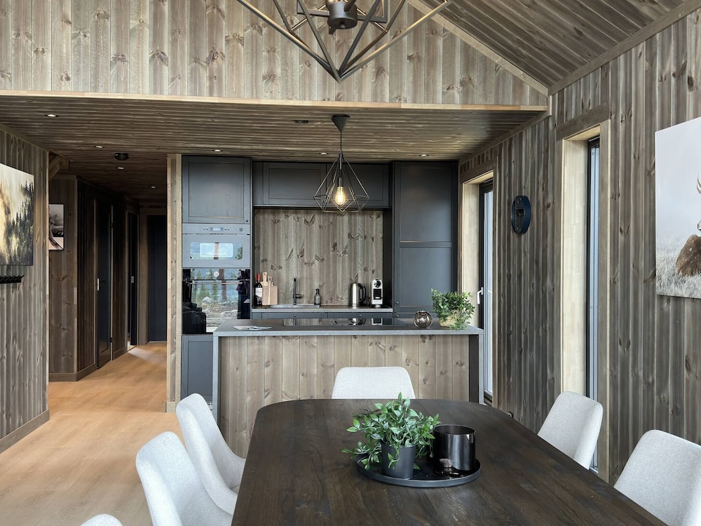 Luxury Holiday Home, Skiing, Sauna, Remote Office