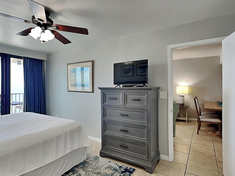 Phoenix I by Southern Vacation Rentals