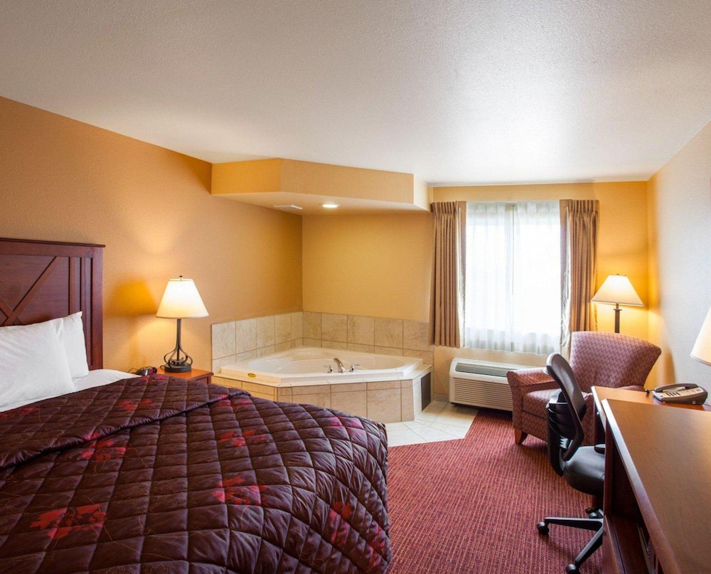 Rodeway Inn & Suites Phillipsburg
