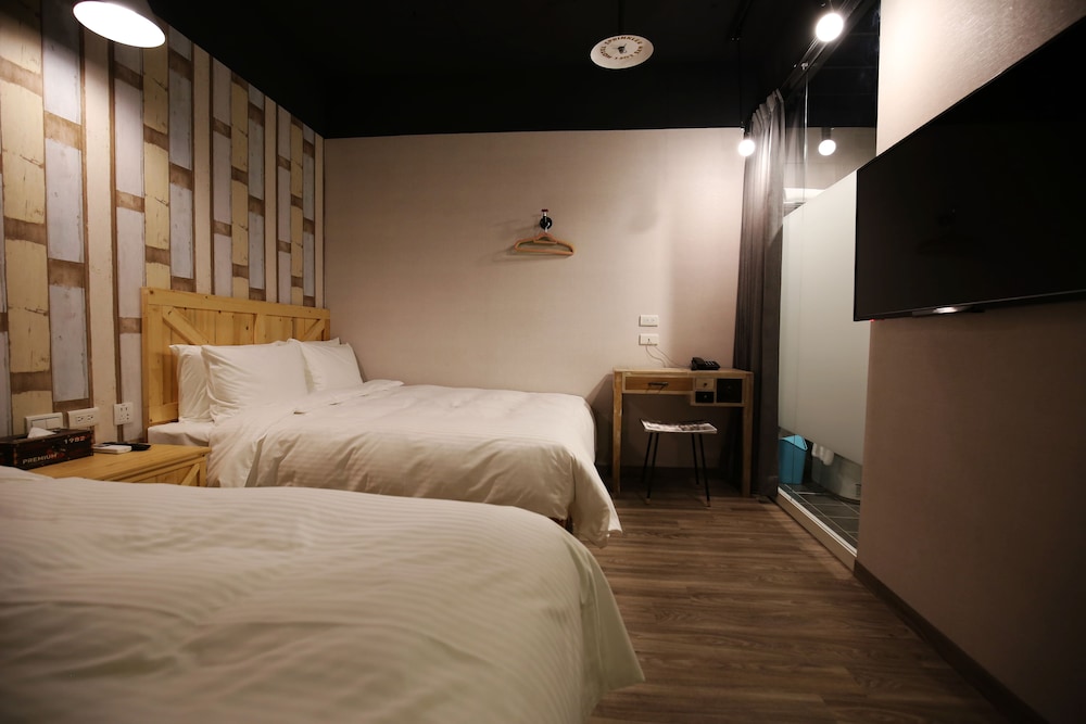 Nys Loft Hotel - Hostel