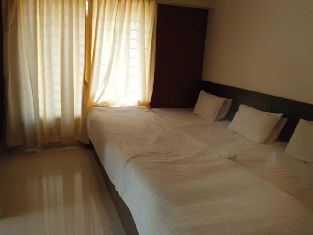 Golden Hill Resort