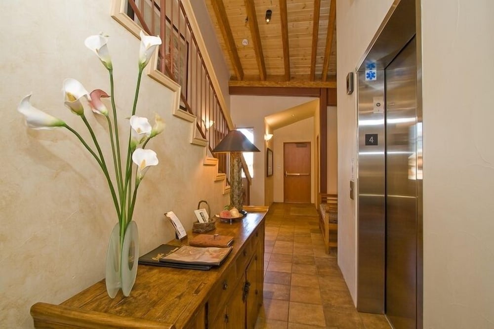 Downtown Penthouse 4 Bedroom Condo