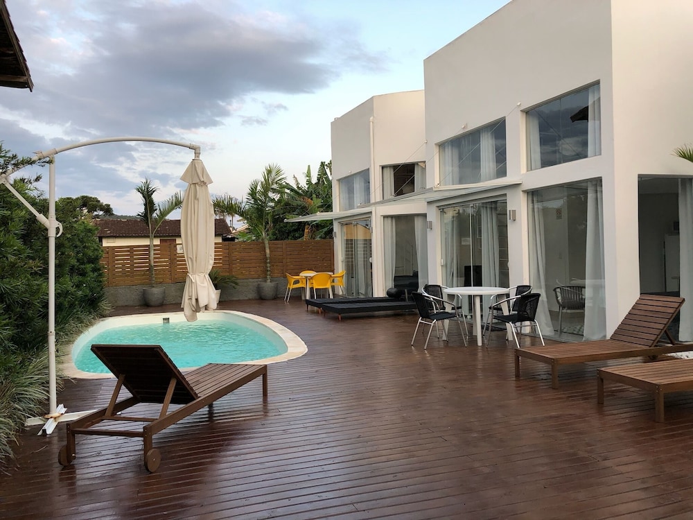 No1 Stylish Beach House With Pool