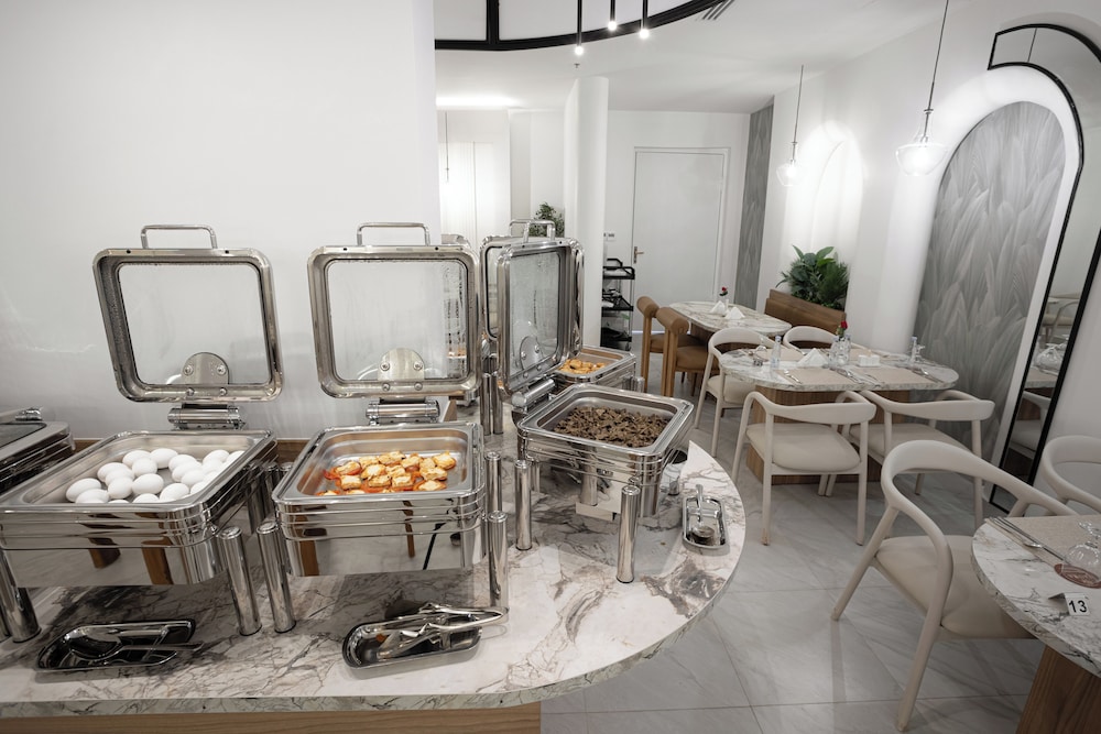 Liora Boutique Hotel