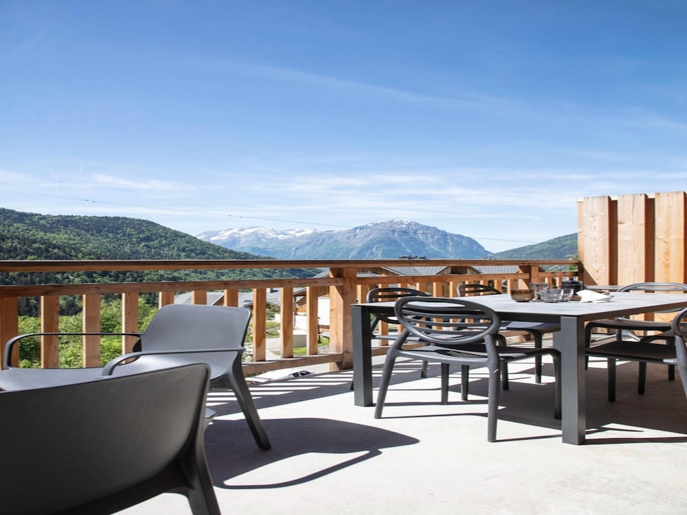 Apartment in Vaujany Near Alpe D'huez Ski Area