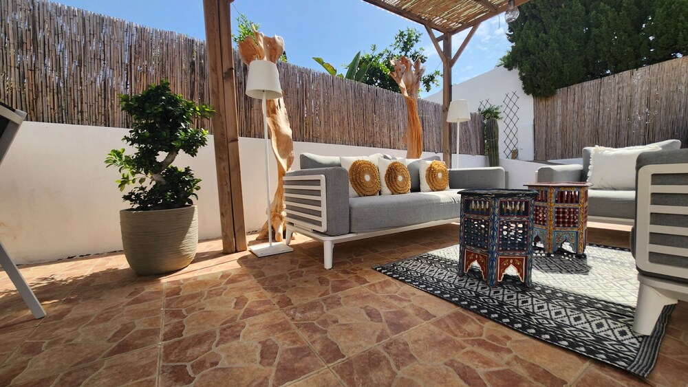 Ibiza Sunshine Hideaway