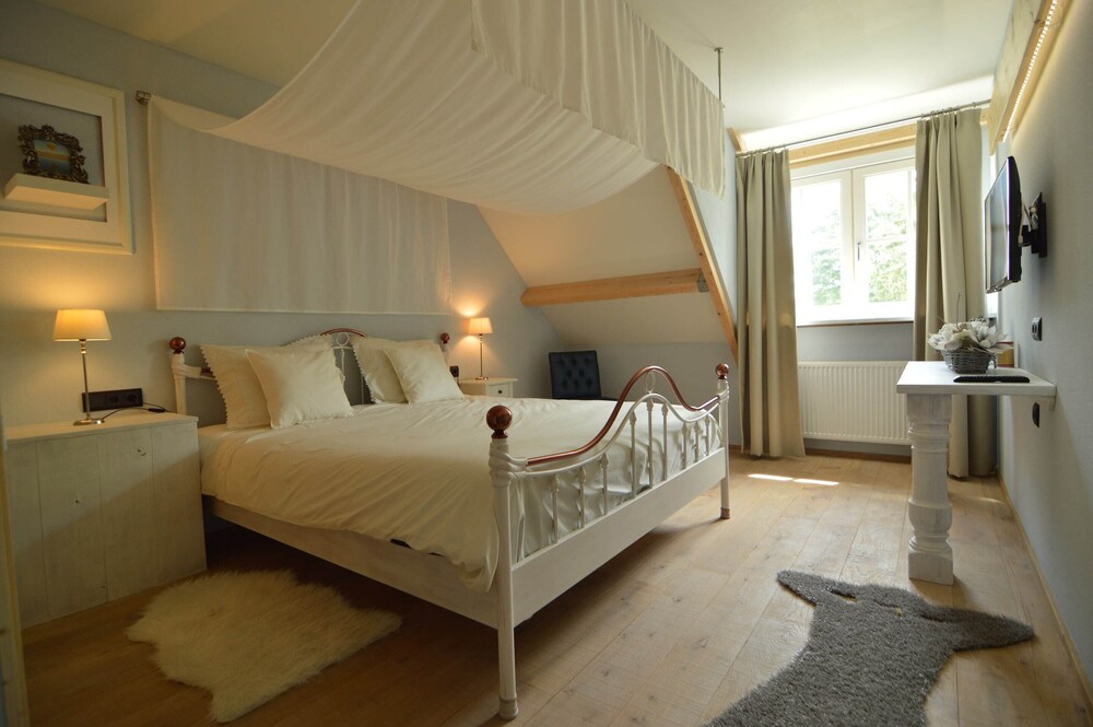 Holiday Home in Haaren Near De Efteling